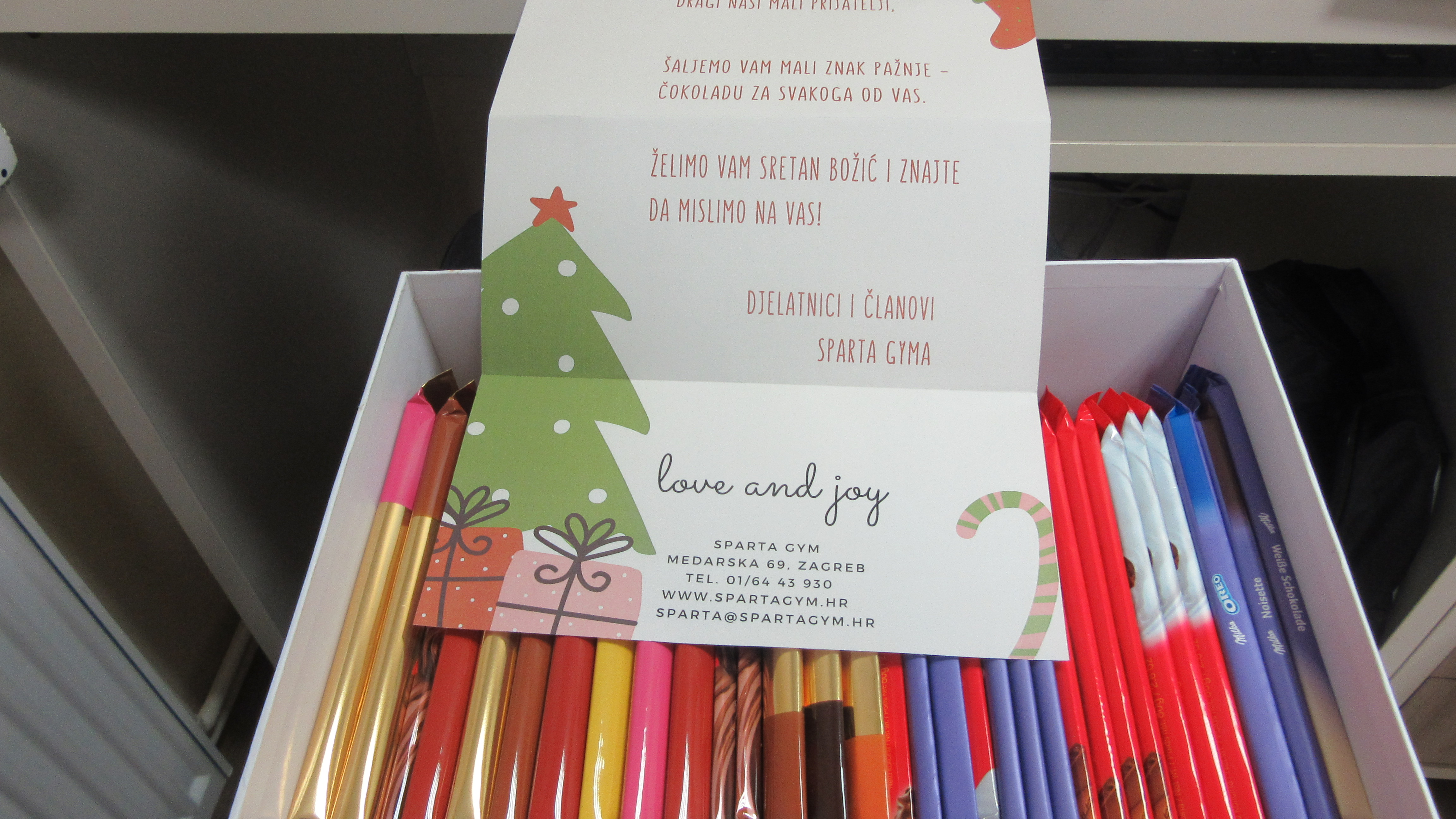 Donacija čokolade - djelatnika i članova Sparta Gyma