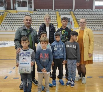 Korisnici na sportskim susretima u dvorani