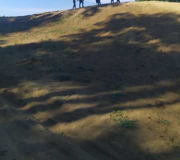 Korisnici šeću prema park šumi Borik