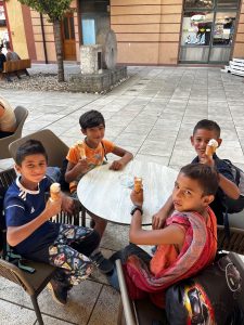 Korisnici na izletu u Crikvenici - na sladoledu