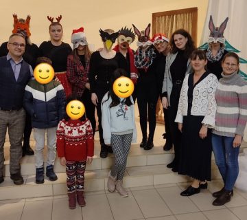 Odlazak na predstavu Najljepši Božić tvrdoglavog mačeta i prijatelja