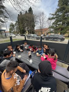 Korisnici poludnevnog boravka u šetnji Koprivnicom 2