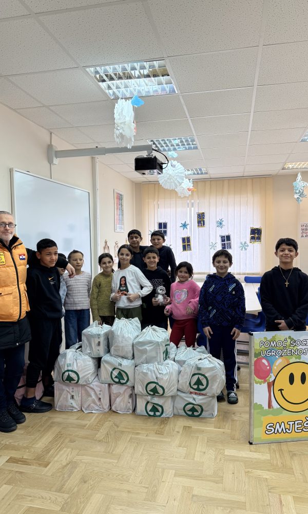 Udruga Smješak iz Sarajeva razveselila djecu u Centru Svitanje 1